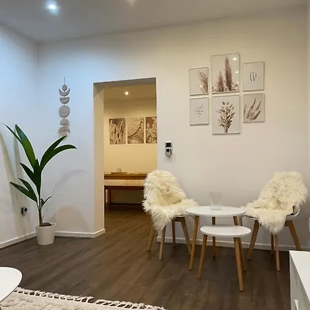 Apartment Im Boho Stil Naehe Salzburg *